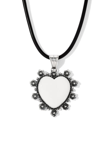 The Neva Heart Choker