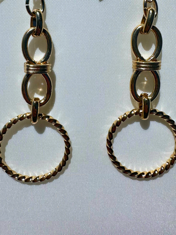 Oval Ring Earrings | SAMPLE