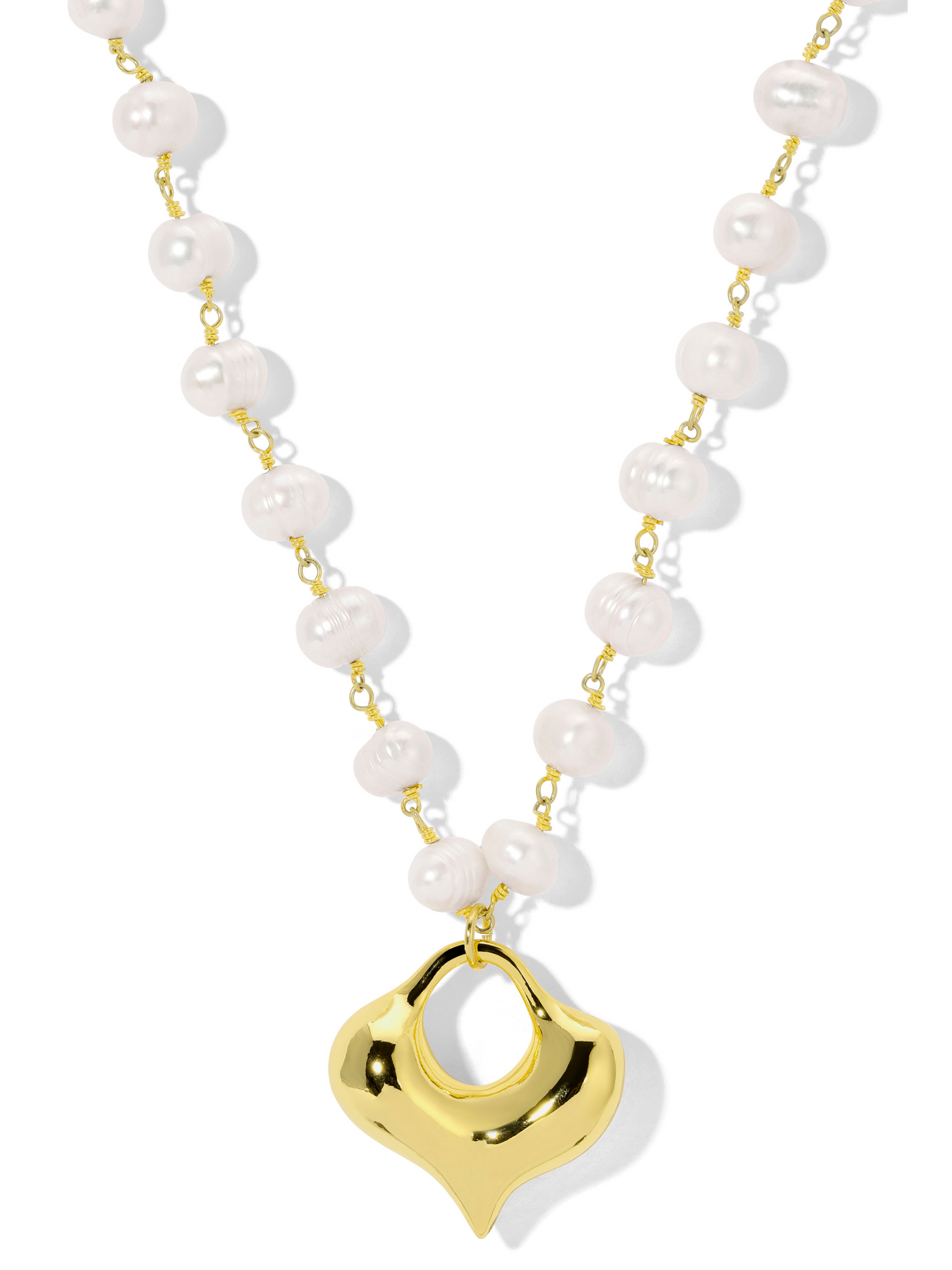 The Lala Pearl & Heart Necklace